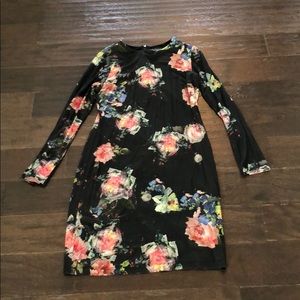 karen kane black with flowers dress